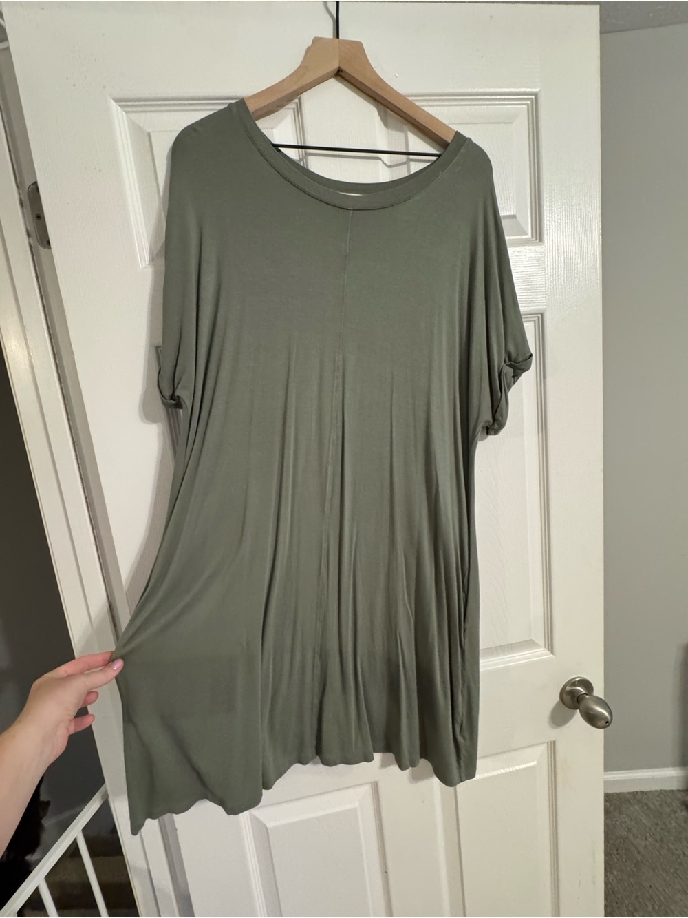 Relaxed Olive Green Women's T-shirt Dress